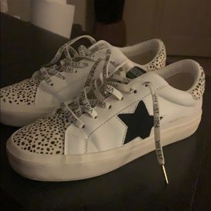 Vintage Havana Sneakers